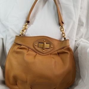 # A9,954 Max New York Leather Shoulder Bag
